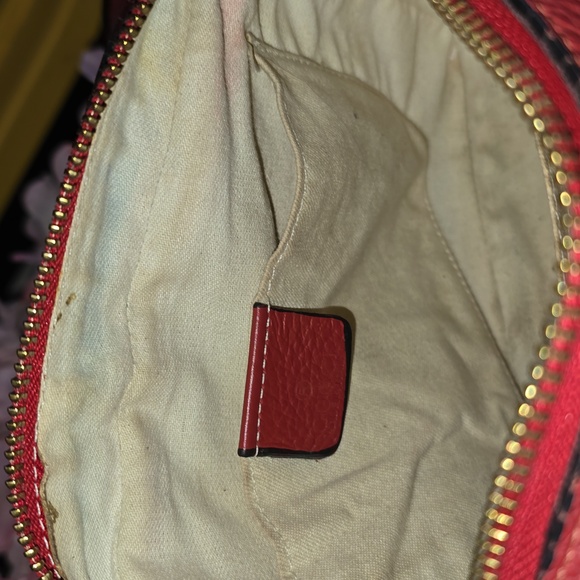 Crossbody - Picture 3 of 4